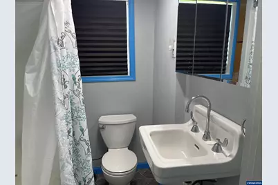 620 23rd St SE, Salem, OR 97301 - Photo 8