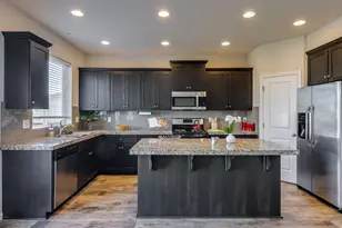 17139 SE Rhododendron St, Happy Valley, OR 97086 - Photo 16