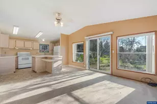 3680 NE Osborn Av, Salem, OR 97301 - Photo 14