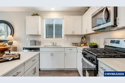 427 Pietro St NE, Salem, OR 97301 - Photo 14