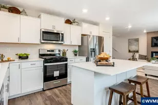 427 Pietro St NE, Salem, OR 97301 - Photo 12