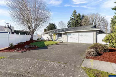 1537 Western Pl, Stayton, OR 97383 - Photo 2