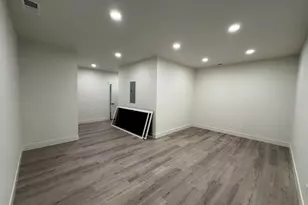 812 Hawk Dr, Silverton, OR 97381 - Photo 12