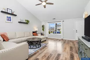 4851 Saunter Lp NE, Salem, OR 97305 - Photo 6