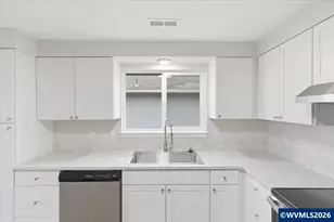 3669 Tudor Wy SE, Albany, OR 97322 - Photo 6