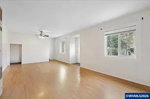 1401 S Water St, Silverton, OR 97381 - Photo 10