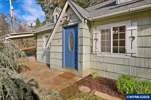 1401 S Water St, Silverton, OR 97381 - Photo 4