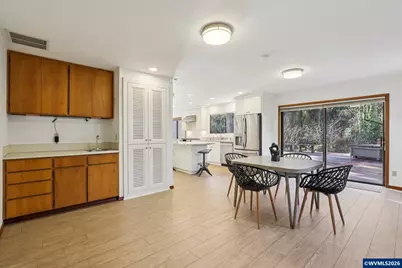 928 Barger St, Silverton, OR 97381 - Photo 14