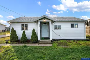 860 Burton St, Harrisburg, OR 97446 - Photo 4