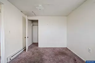 860 Burton St, Harrisburg, OR 97446 - Photo 14