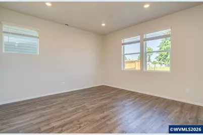 329 Stella St NE, Salem, OR 97301 - Photo 6