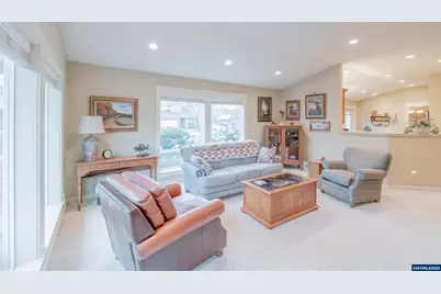 705 SE Stoneridge Ln, Dallas, OR 97338 - Photo 14