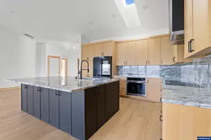 383 Ridgecrest Dr, Roseburg, OR 97471 - Photo 8