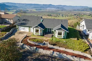 383 Ridgecrest Dr, Roseburg, OR 97471 - Photo 44