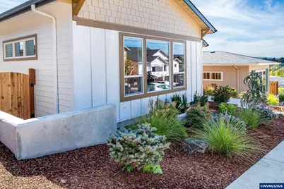 2064 NW Victory Av, Corvallis, OR 97330 - Photo 4
