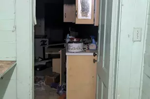 596 14th St SE, Salem, OR 97301 - Photo 16