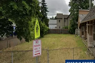 596 14th St SE, Salem, OR 97301 - Photo 2