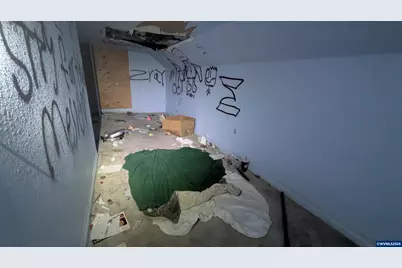 596 14th St SE, Salem, OR 97301 - Photo 36