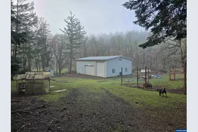 40065 Crawfordsville Dr, Sweet Home, OR 97386 - Photo 2