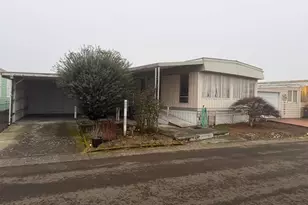 5660 44th Ave NE, Salem, OR 97305 - Photo 1