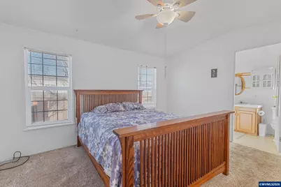 204 Cascade Dr #13, Lebanon, OR 97355 - Photo 12