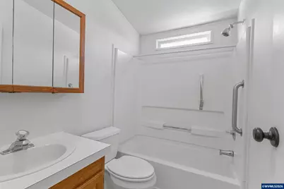 204 Cascade Dr #13, Lebanon, OR 97355 - Photo 20