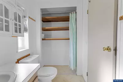 204 Cascade Dr #13, Lebanon, OR 97355 - Photo 16