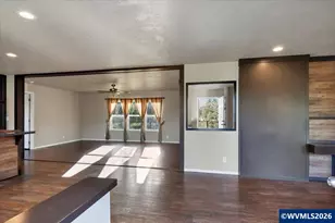 1033 Camelot Dr, Salem, OR 97306 - Photo 8