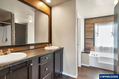 1033 Camelot Dr, Salem, OR 97306 - Photo 26