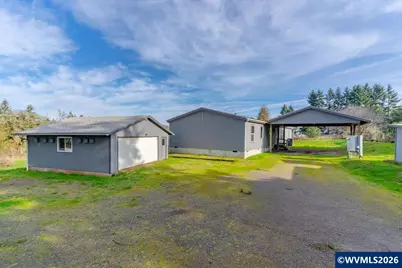 1033 Camelot Dr, Salem, OR 97306 - Photo 1