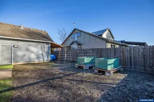 238 W Jadon Dr, Lebanon, OR 97355 - Photo 28