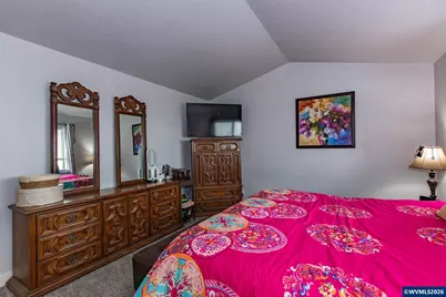 238 W Jadon Dr, Lebanon, OR 97355 - Photo 14