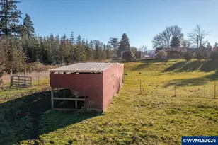 38159 Weirich Dr, Lebanon, OR 97355 - Photo 10