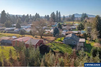 38159 Weirich Dr, Lebanon, OR 97355 - Photo 8
