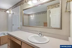 41715 Miles Ln, Lebanon, OR 97355 - Photo 24