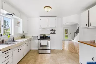 28780 Santiam Hwy, Sweet Home, OR 97386 - Photo 12