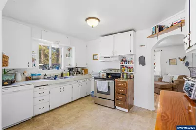 28780 Santiam Hwy, Sweet Home, OR 97386 - Photo 8