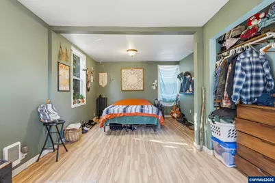 28780 Santiam Hwy, Sweet Home, OR 97386 - Photo 18