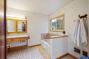 26240 Cherry Creek Rd, Monroe, OR 97456 - Photo 22