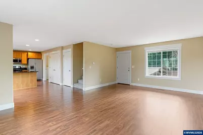 981 Ratcliff Dr SE, Salem, OR 97302 - Photo 8