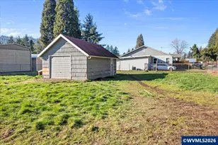 636 Birch St, Lyons, OR 97358 - Photo 32