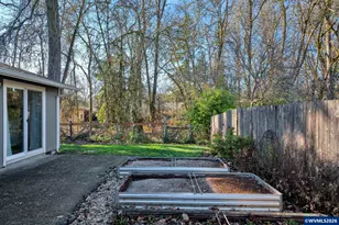 1984 SE Crystal Circle Dr, Corvallis, OR 97333 - Photo 32
