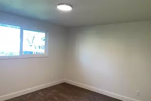 515 SW Monroe St, Sheridan, OR 97378 - Photo 6