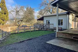 617 SW Monroe St, Sheridan, OR 97378 - Photo 12