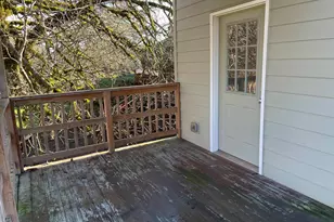 617 SW Monroe St, Sheridan, OR 97378 - Photo 8