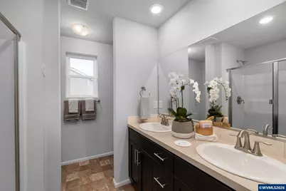 1058 Clemson St, Woodburn, OR 97071 - Photo 22