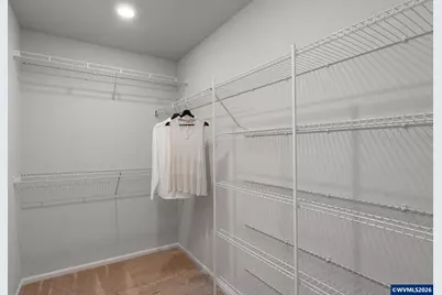 1058 Clemson St, Woodburn, OR 97071 - Photo 24