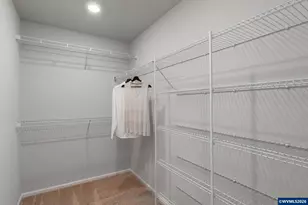 1058 Clemson St, Woodburn, OR 97071 - Photo 24