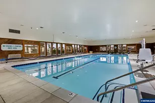 1386 Vanderbeck Ln, Woodburn, OR 97071 - Photo 32