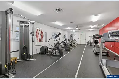 1386 Vanderbeck Ln, Woodburn, OR 97071 - Photo 34